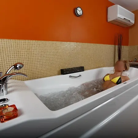 Evridika 3* ديفين